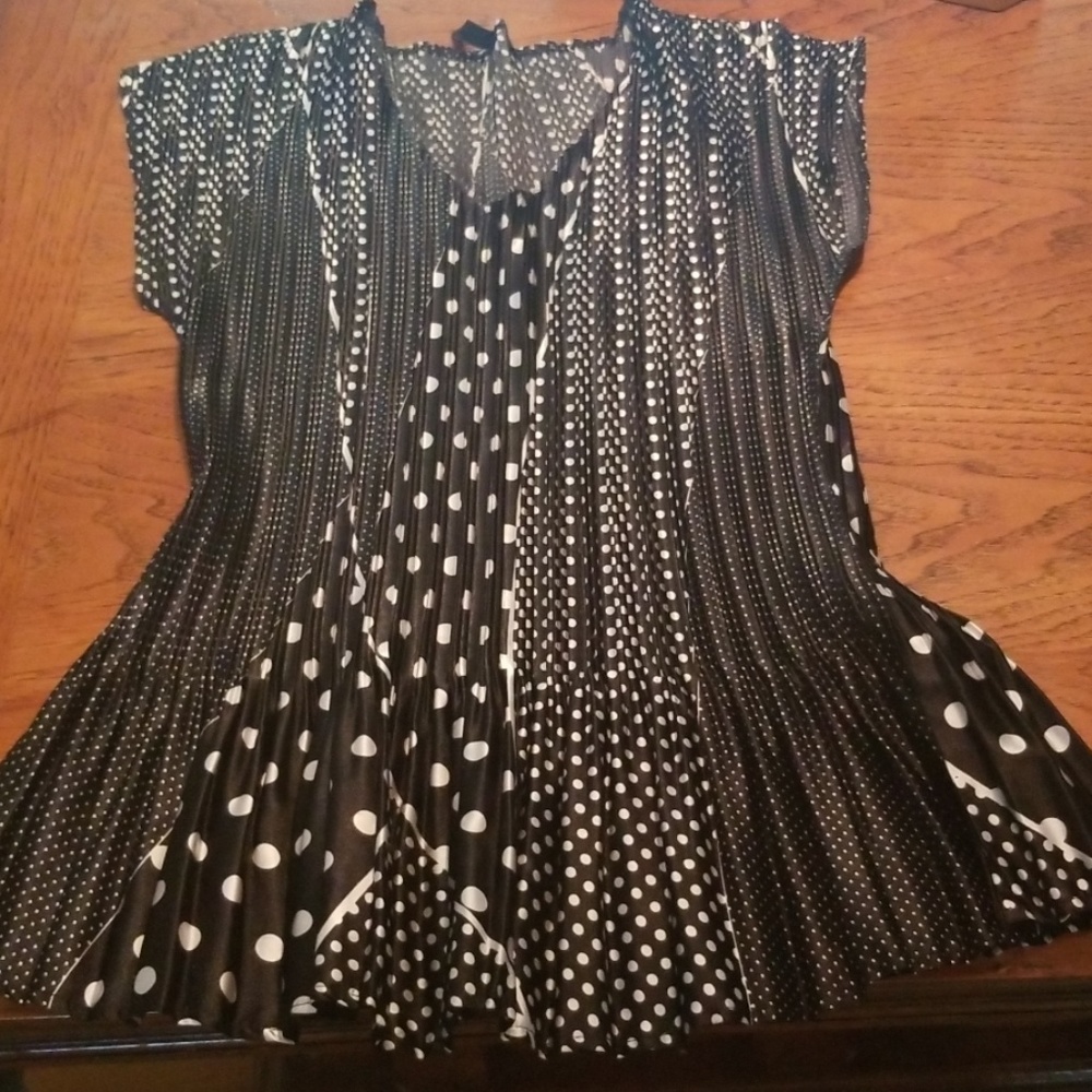 Women's dress shirt